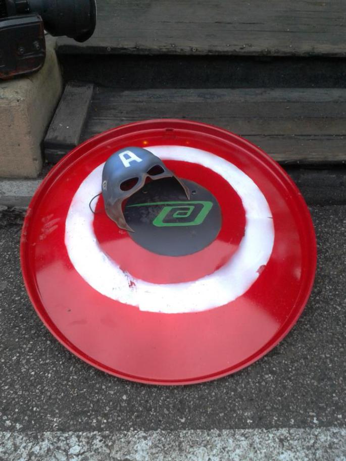 537922_10151636717283642_1671727688_n