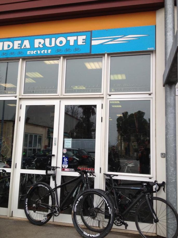 295051_4314228252624_2003664756_n