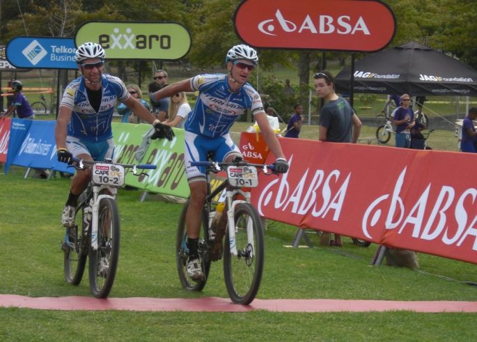 388484_10200322285813297_833717775_n