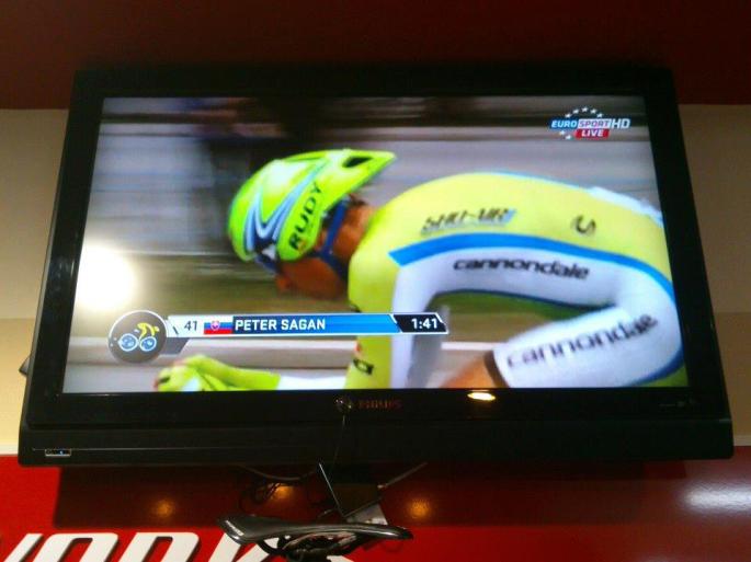 417648_10151533577769467_89204189_n