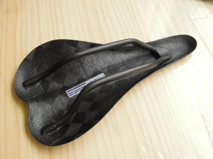 480535_590692527609389_1322168032_n