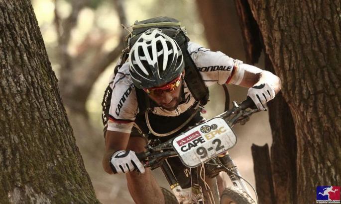 481922_575354149148923_1553447454_n