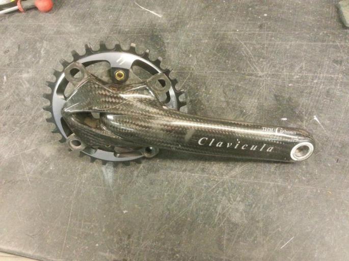 735115_303228996473269_1015404558_n