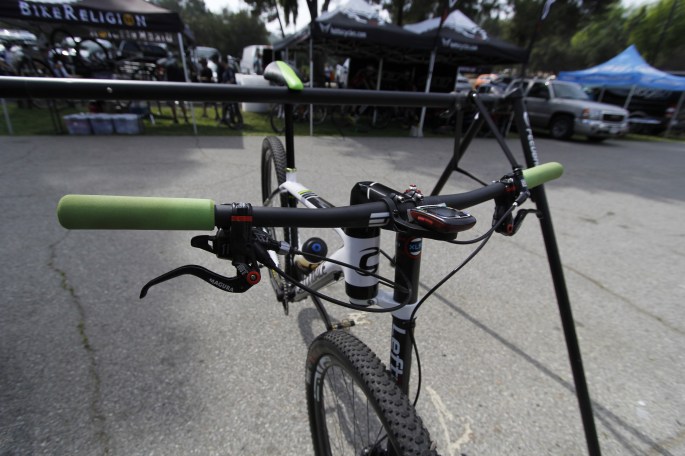 kVS7ZrkodyslEtB8QzpX