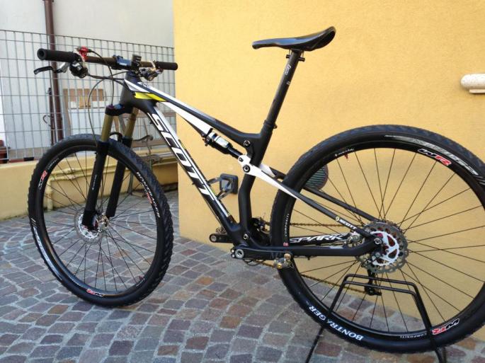 47026_10201196684538583_728044220_n