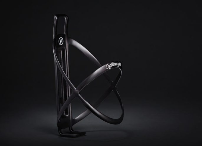 lightweight-edelhelfer-carbon-fiber-water-bottle-cage1