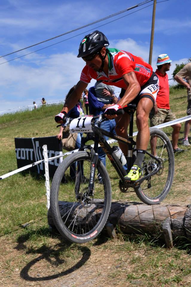 969846_527911930579828_1195395256_n