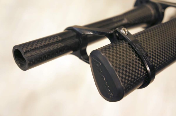 Caam-carbon-fiber-single-sided-road-bike-fork02-600x398