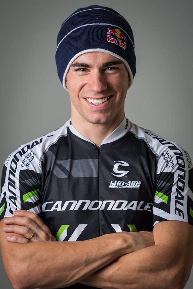 10698640_863900090300642_1666992098867716769_n